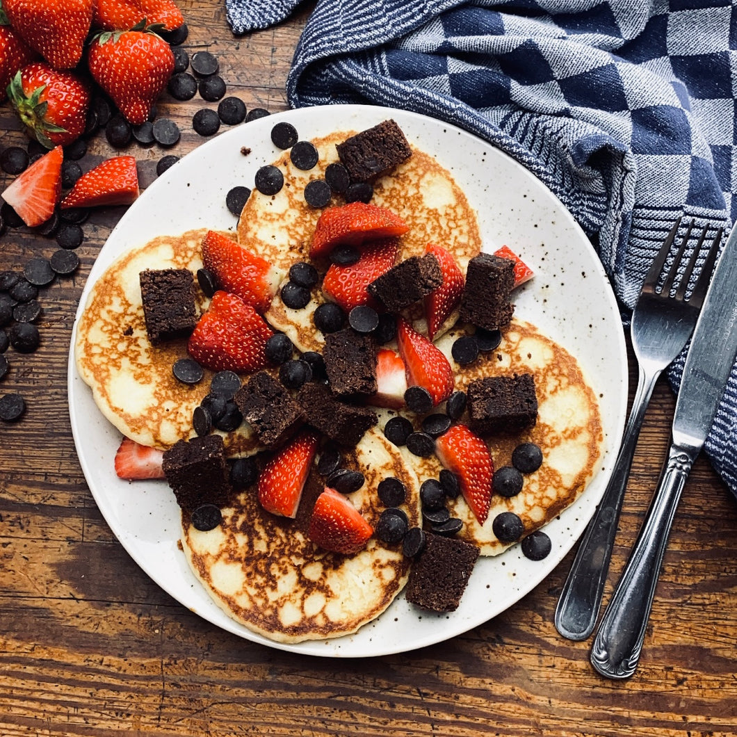 🥞 Pancakes met brownie, aardbei en chocolade